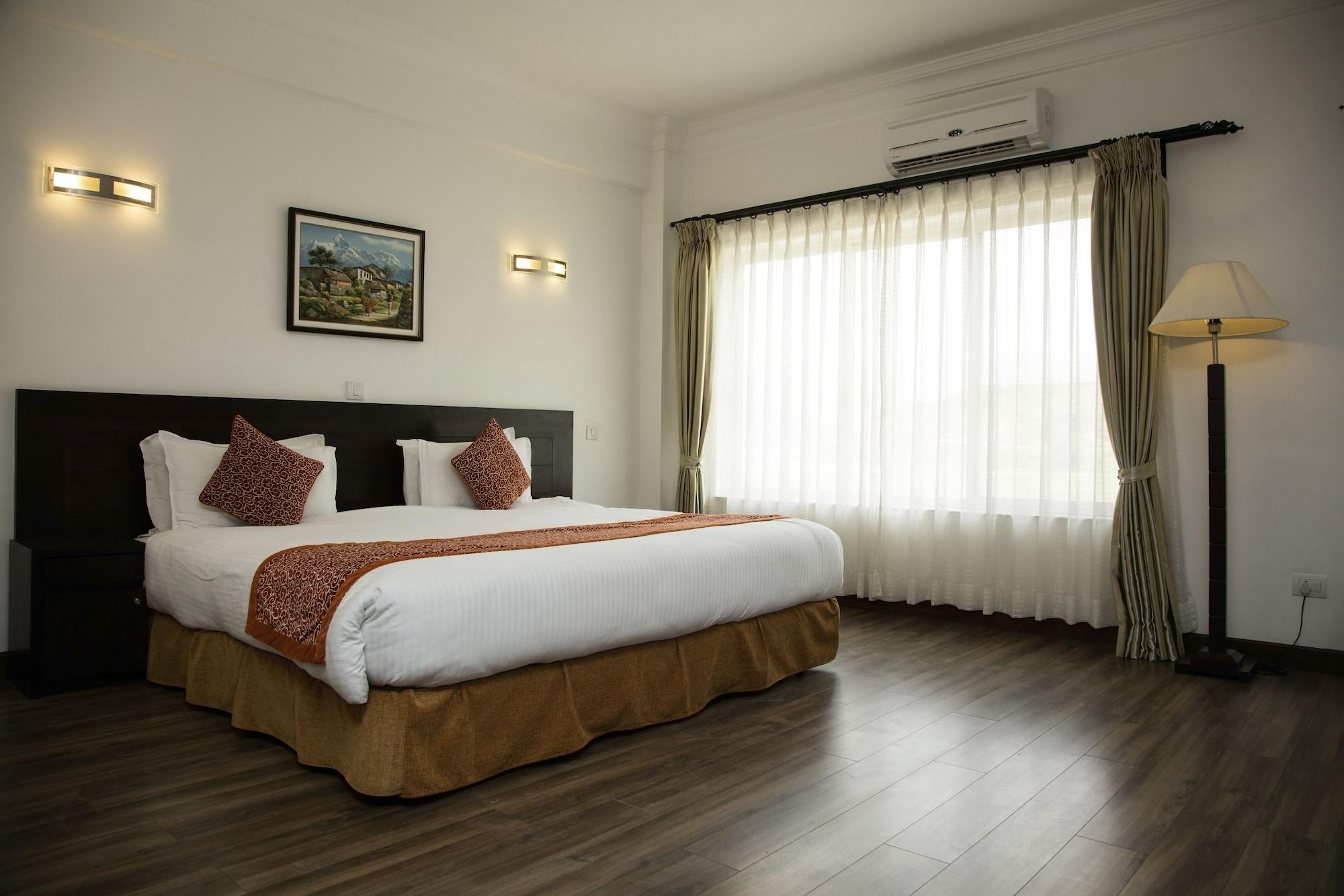 วอเตอร์ฟรอนต์ รีสอร์ต บาย เคจีเอช กรุ๊ป Hotel โพคารา ภายนอก รูปภาพ