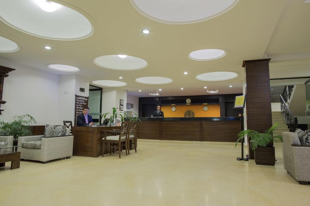 วอเตอร์ฟรอนต์ รีสอร์ต บาย เคจีเอช กรุ๊ป Hotel โพคารา ภายนอก รูปภาพ